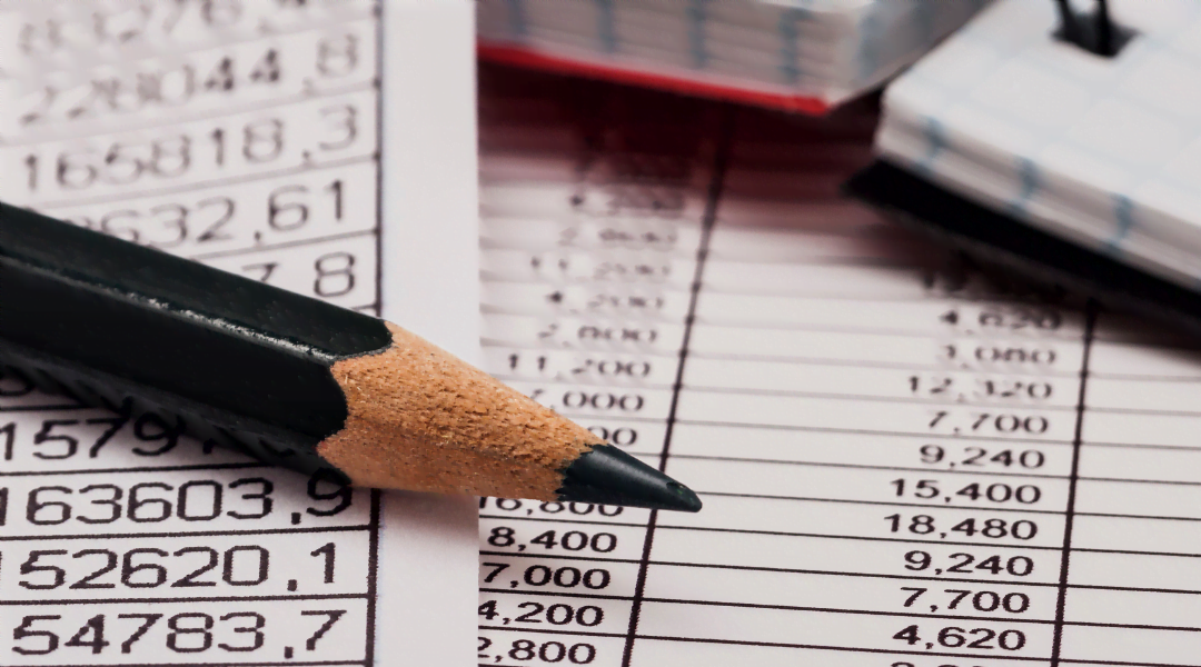 Bookkeeper or CPA: Which One Do I Need and Why?